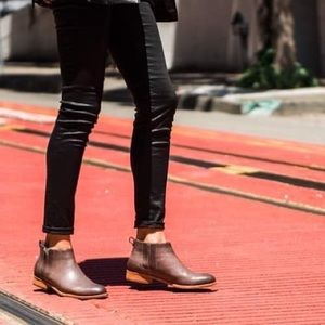 Kork-Ease Leather Velma Chelsea boots